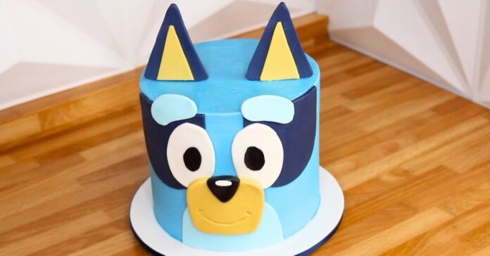 bluey birthday cake